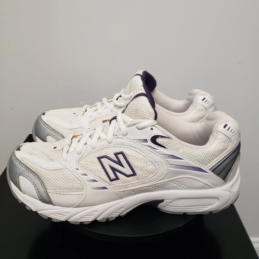 New Balance White and Silver Athletic Sneakers with Purple Accents